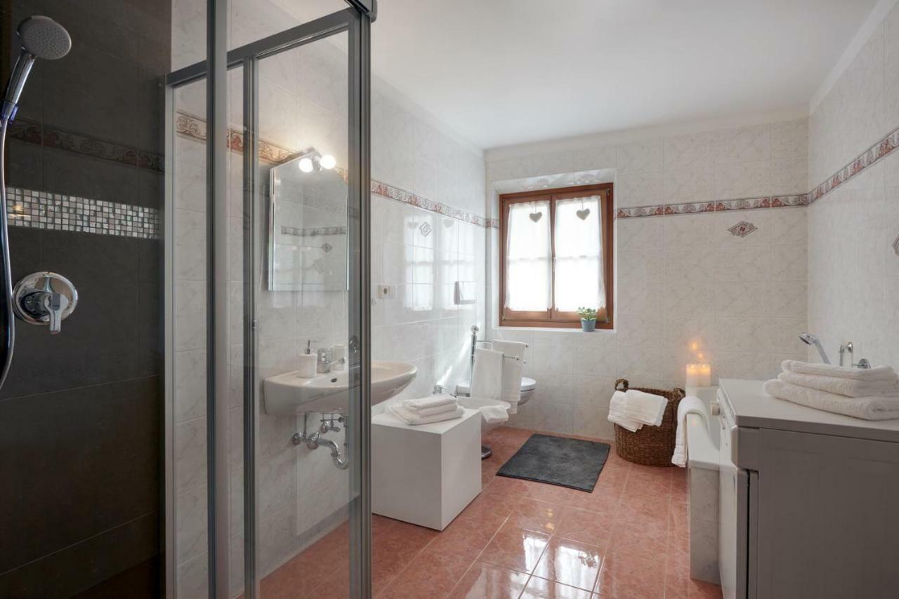 Chaletapartement Ambiente Villa Mozart Chienes Buitenkant foto
